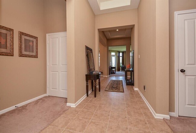 Building Photo - 2715 Farlow Ln