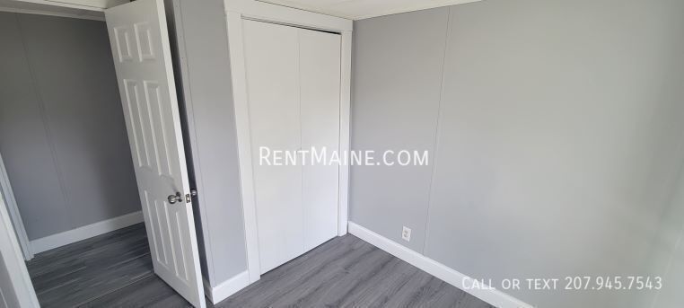 Building Photo - 98 Park Dr