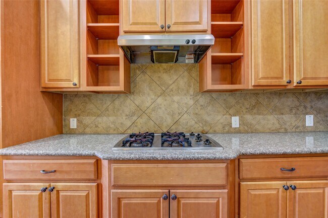 Building Photo - 26311 Parkman Grove Dr