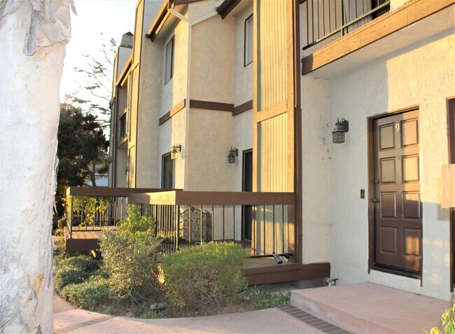 Unit #9 - 2333 241st St