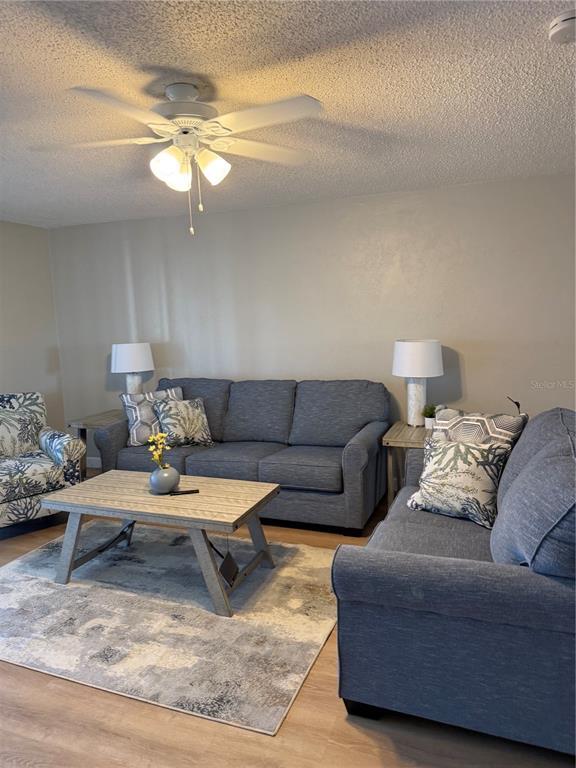 Building Photo - 4711 Santa Barbara Blvd S