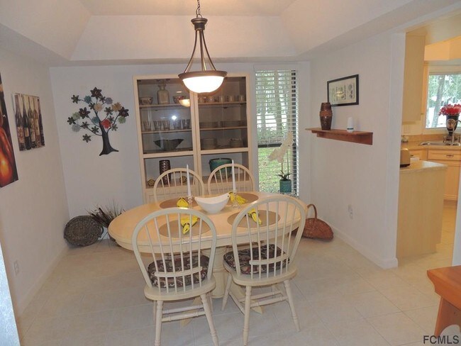 Building Photo - 13 Broadmore Cir