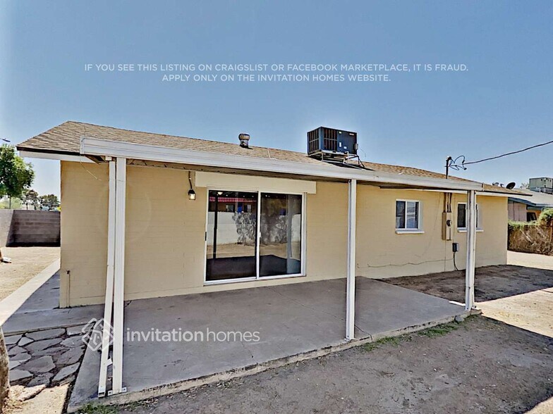 Building Photo - 7502 W Indianola Ave