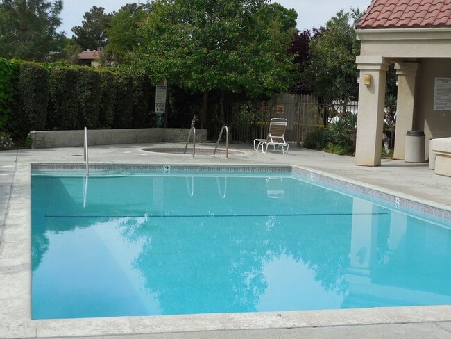 Building Photo - West Lancaster Condo In  Gated Community Near A.V College