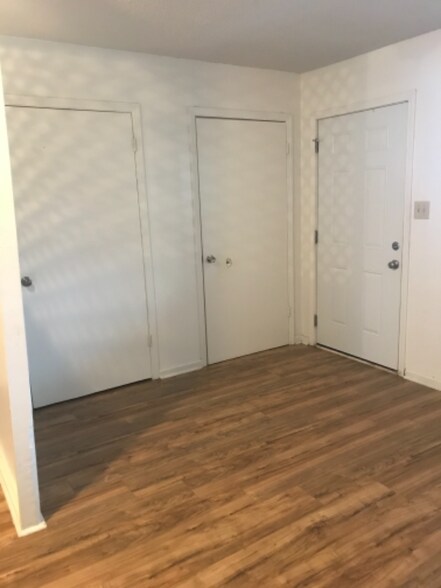 Building Photo - 1923 Norwood St SW