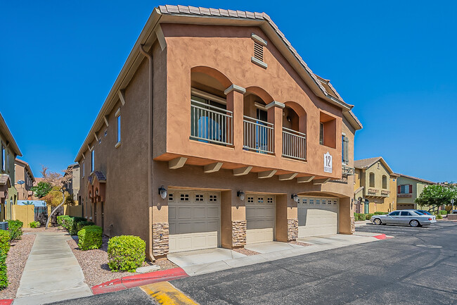 Building Photo - 2150 E Bell Rd