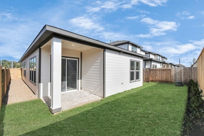 Building Photo - 4352 Avron Dr