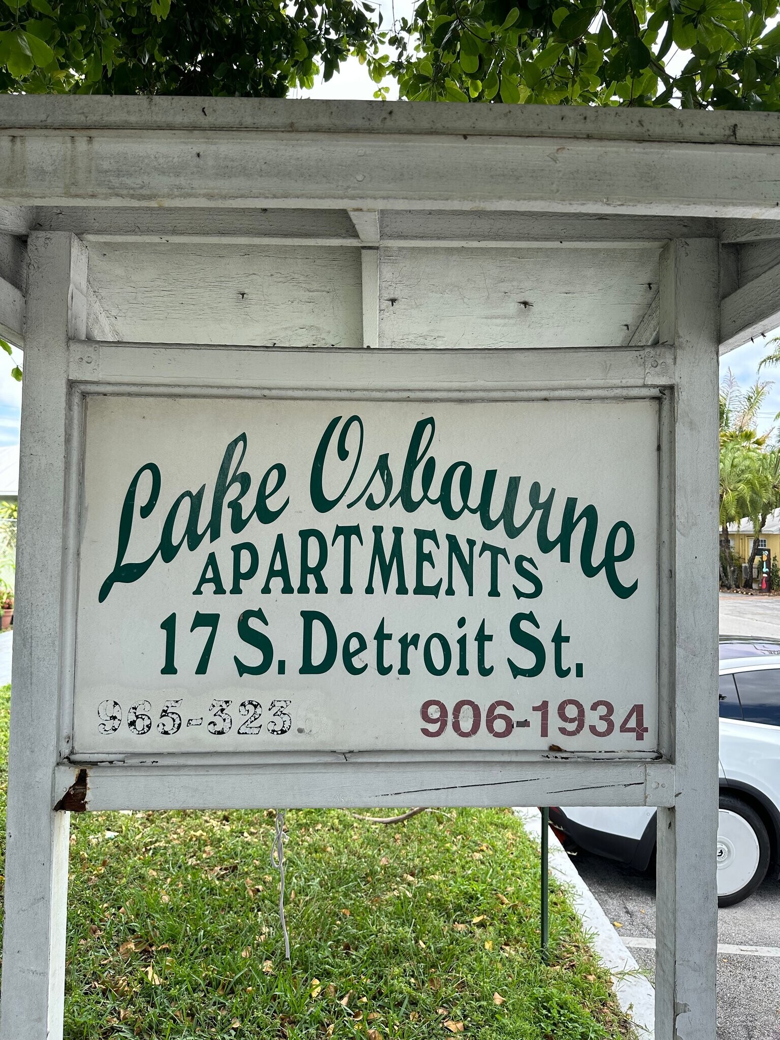 Building Photo - 17 Detroit St