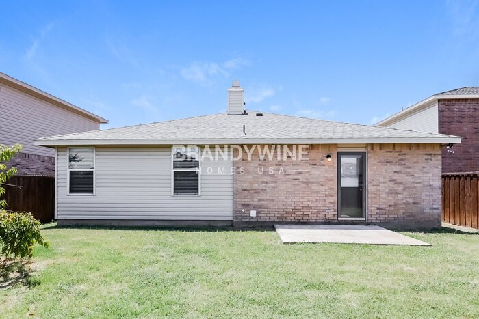 Building Photo - 3832 Irish Setter Dr