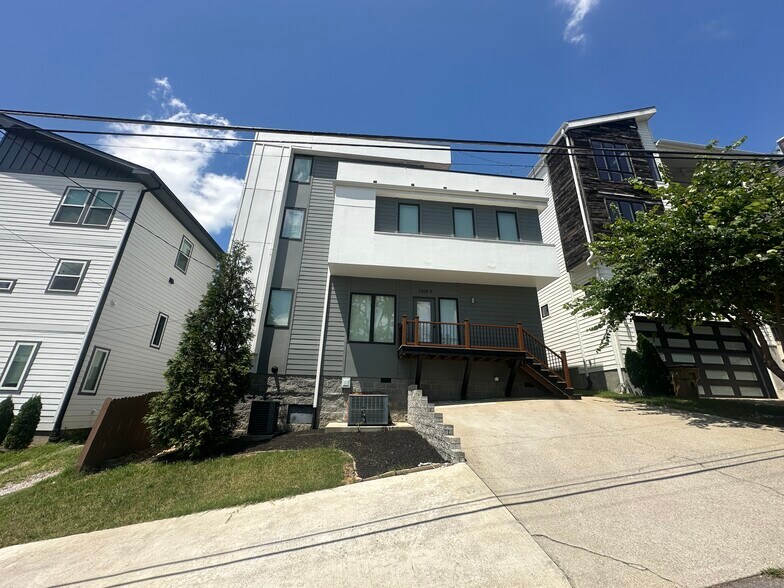 Front of House (3308B Trevor Street) - 3308B Trevor St