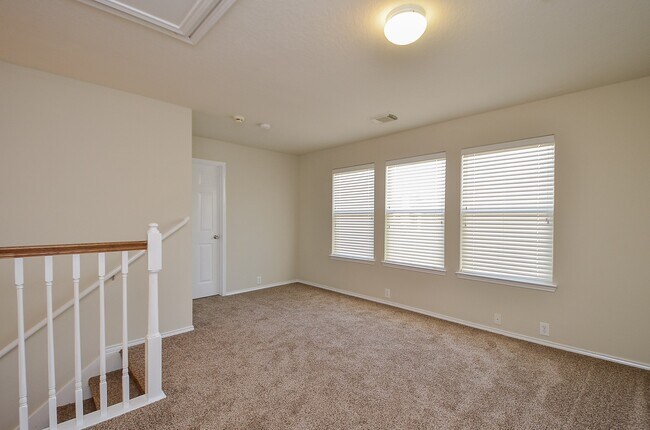 Building Photo - 10302 Deer Lodge Ct