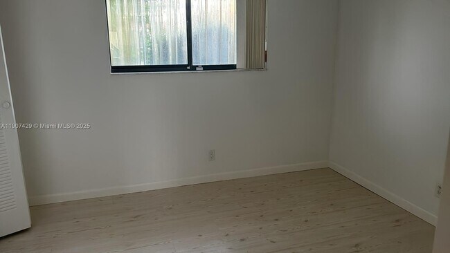 Building Photo - 3 Finsbury Ln