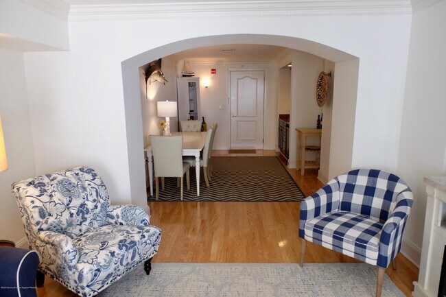 Building Photo - 700 Ocean Ave N