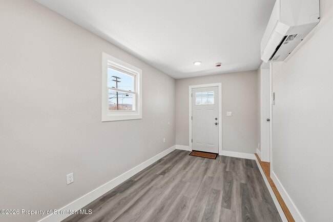 Building Photo - 305 Parsonage St