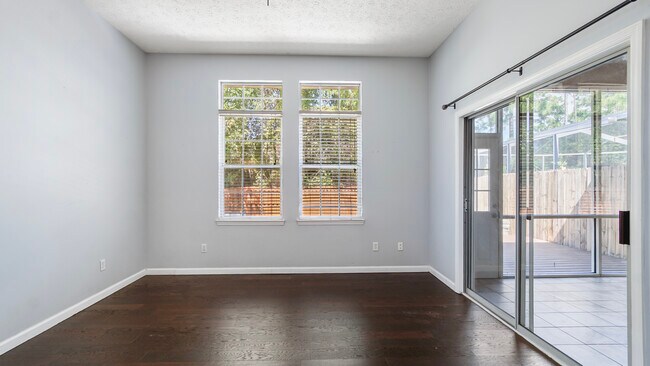 Building Photo - 7028 Starfish Ct