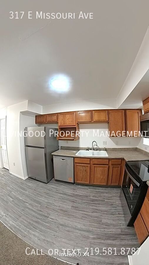 Building Photo - 317 E Missouri Ave