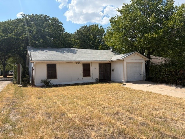 Front - 3408 Sydney St