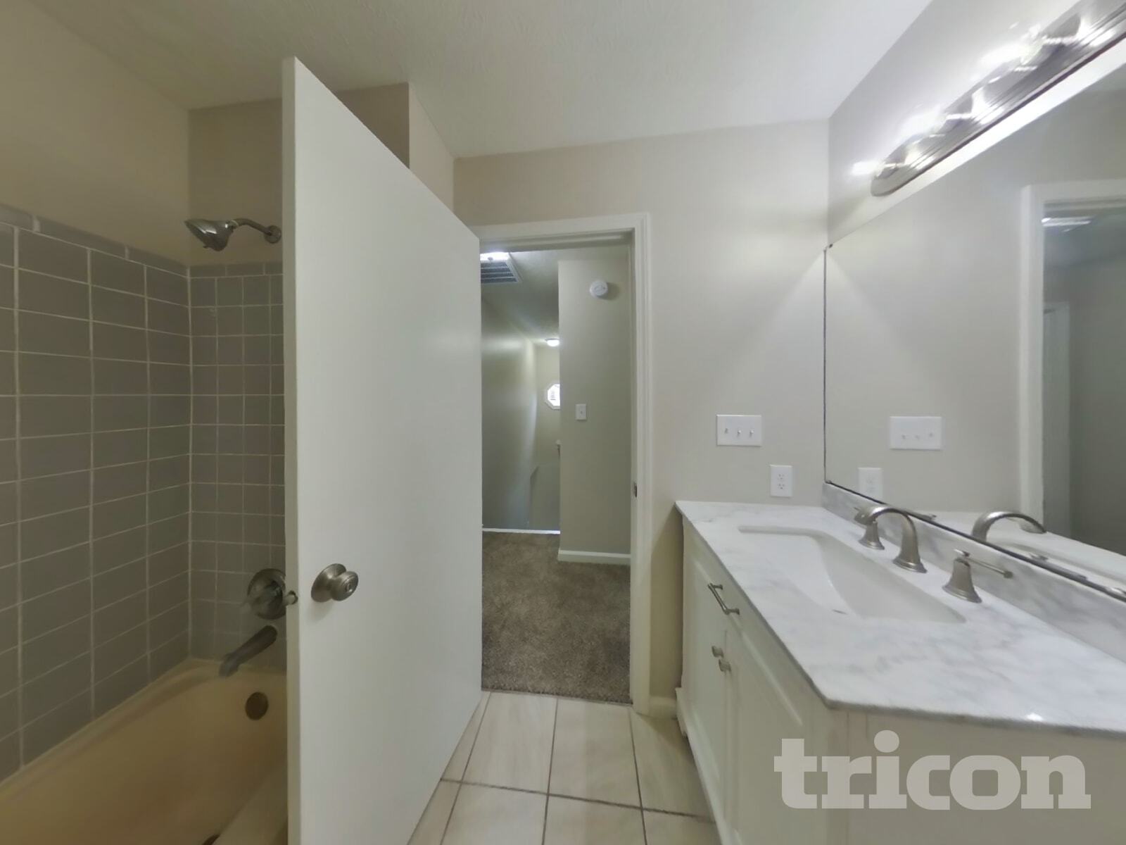 Building Photo - 8259 Ehlerbrook Rd