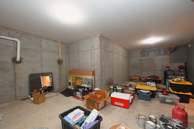 Building Photo - **EXECUTIVE HOME IN WILLIAMSON COUNTY WITH...