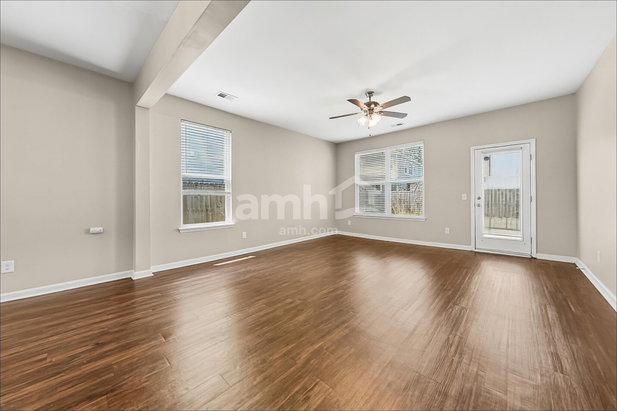 Building Photo - 112 Orleans Ct