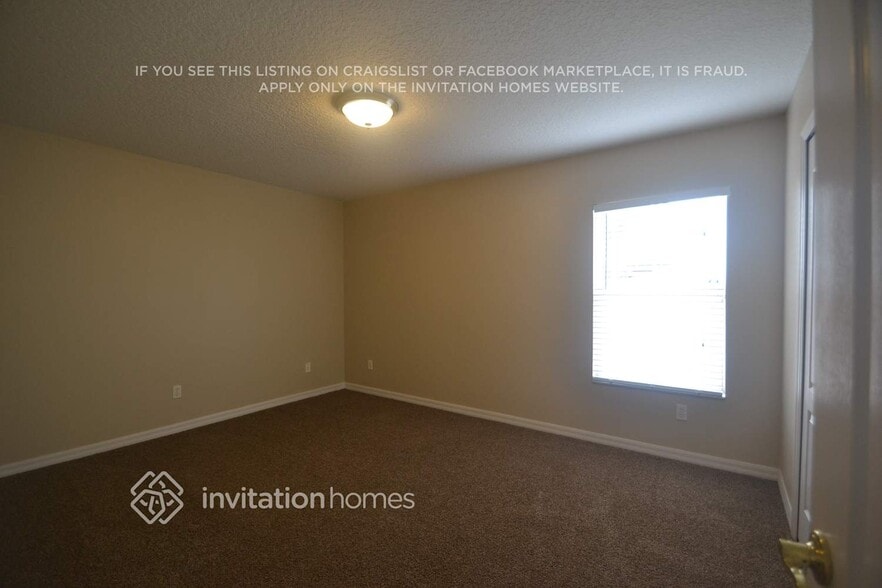 Building Photo - 2640 Grove View Dr