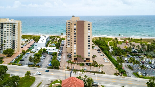 Building Photo - 2000 S Ocean Blvd