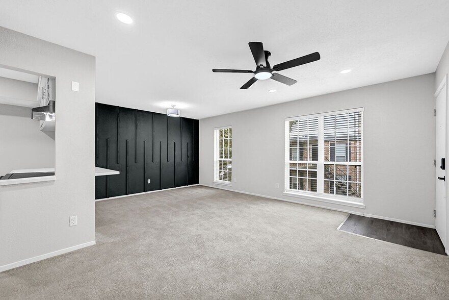 Building Photo - 6410 Del Monte Dr