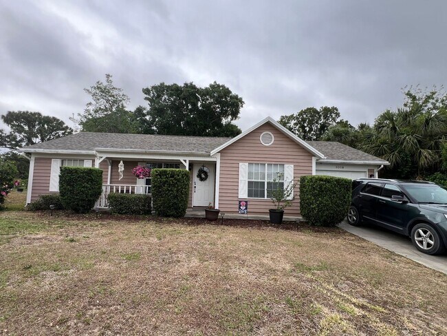 Primary Photo - Sebastian Home
