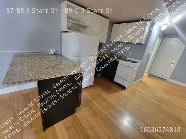 Primary Photo - 1 Bed 1 Bath close to downtown Concord Apa...