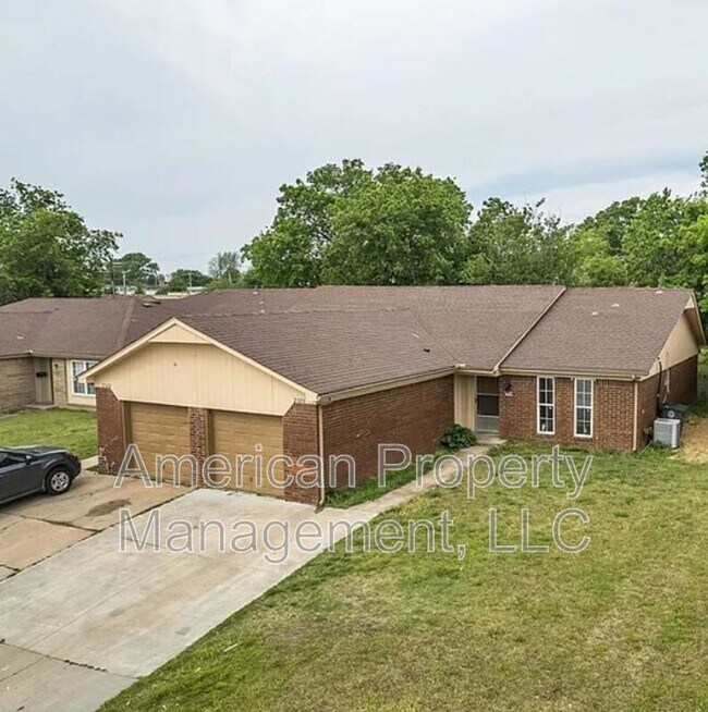 Primary Photo - 2320 S 84th E Ave