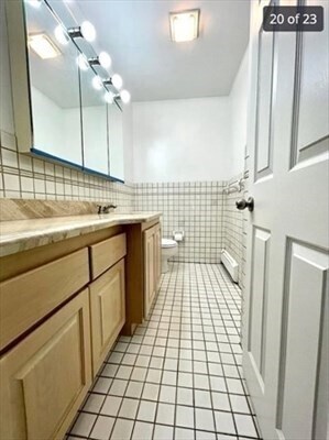Building Photo - 84 Walpole St