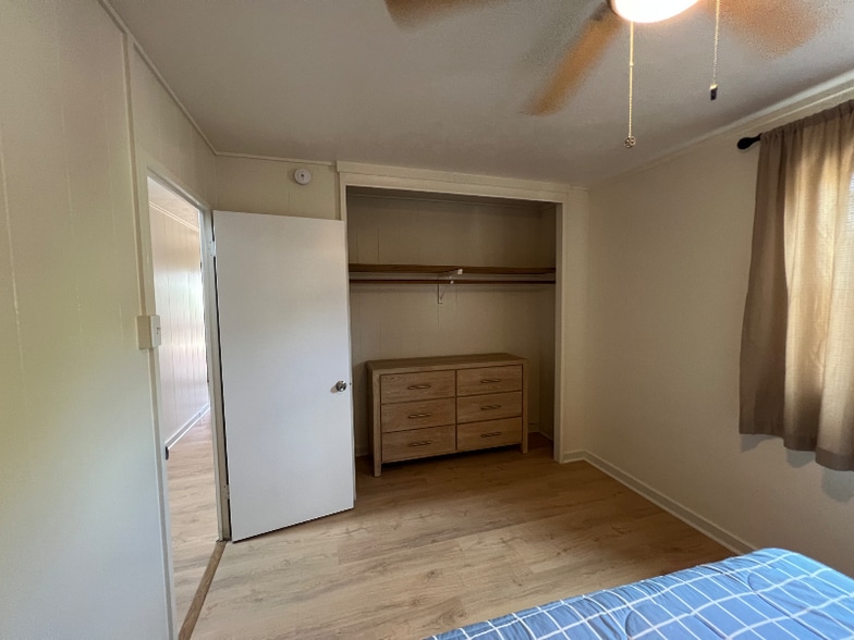 Building Photo - 830 Liloa St