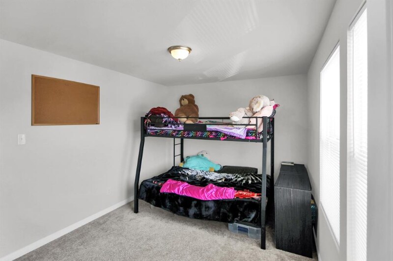 Building Photo - 15520 Taylorcrest Dr