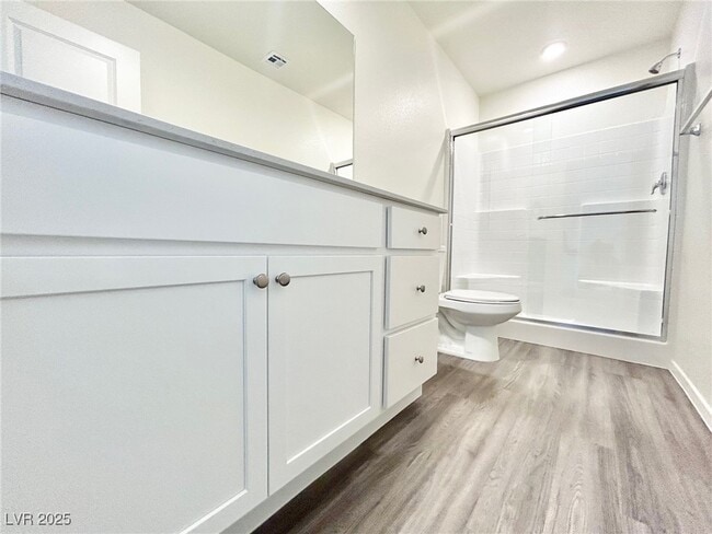 Building Photo - 9916 Bumblebee Hls St