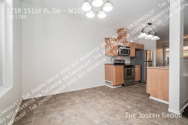 Building Photo - 2718 151st Pl SW