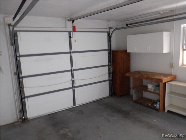 Building Photo - 3790 N Honeylocust Dr