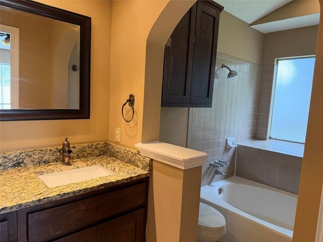 Building Photo - 6303 Weeks Cove