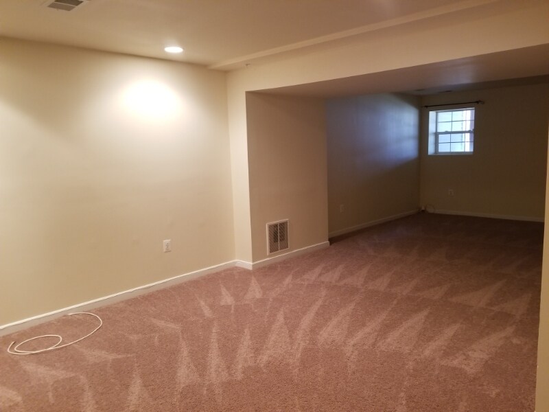 Building Photo - 8229 Shooting Star Ln