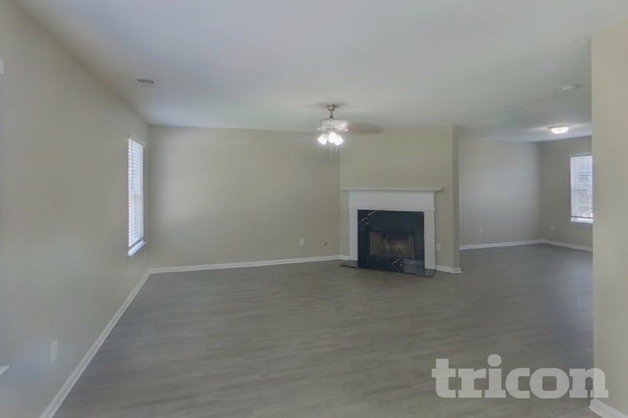 Building Photo - 2955 Pebble Creek Ln