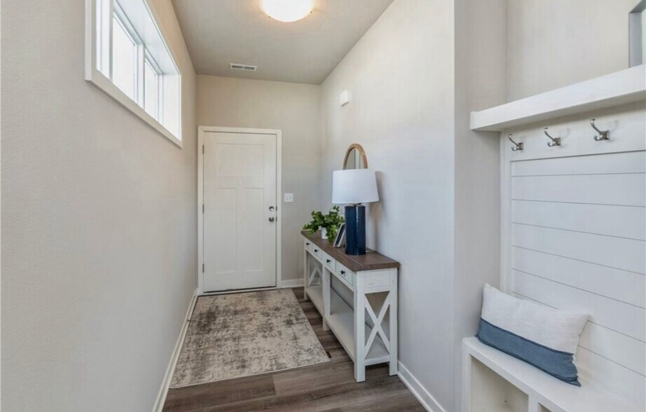 Building Photo - 4032 NE Timber Ln