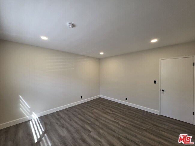 Building Photo - 2228 20th St