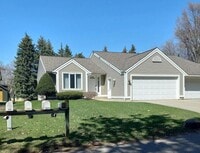 Building Photo - 311 E 20th St