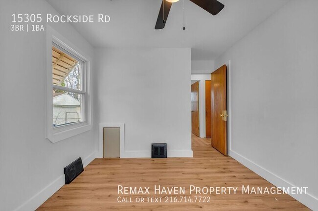 Building Photo - 15305 Rockside Rd