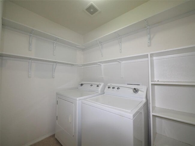 Building Photo - 5604 Adair Dr