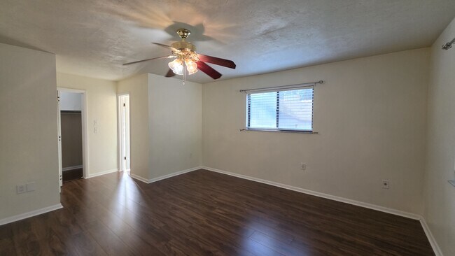 Building Photo - 1624 SW 77th Terrace