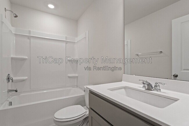 Building Photo - 1713 Chirping Trl