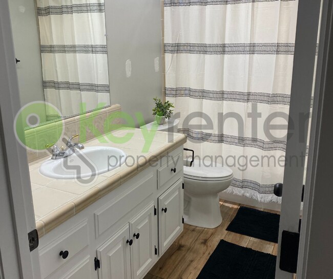 Building Photo - 2692 Bradford Way