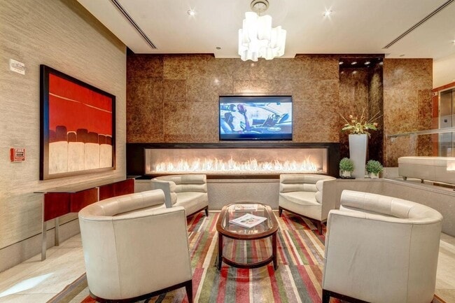 Building Photo - Incredible Luxury 2BR/2BA Condo Includes G...