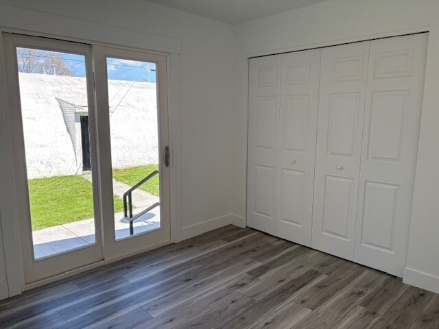 Building Photo - Newly remodeled house near the mall