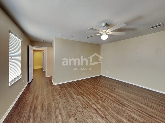 Building Photo - 14906 N 174th Ln